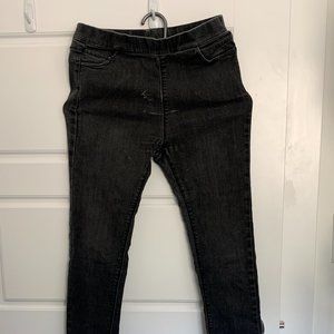 black skinny jeans (mid rise)